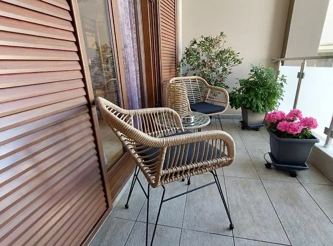 아파트 Rika's Sea View 하니아